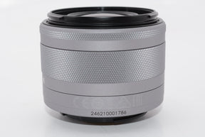 【外観特上級】Canon 標準ズームレンズ EF-M15-45mm F3.5-6.3IS STM(シルバー) ミラーレス一眼対応 EF-M15-45ISSTMSL