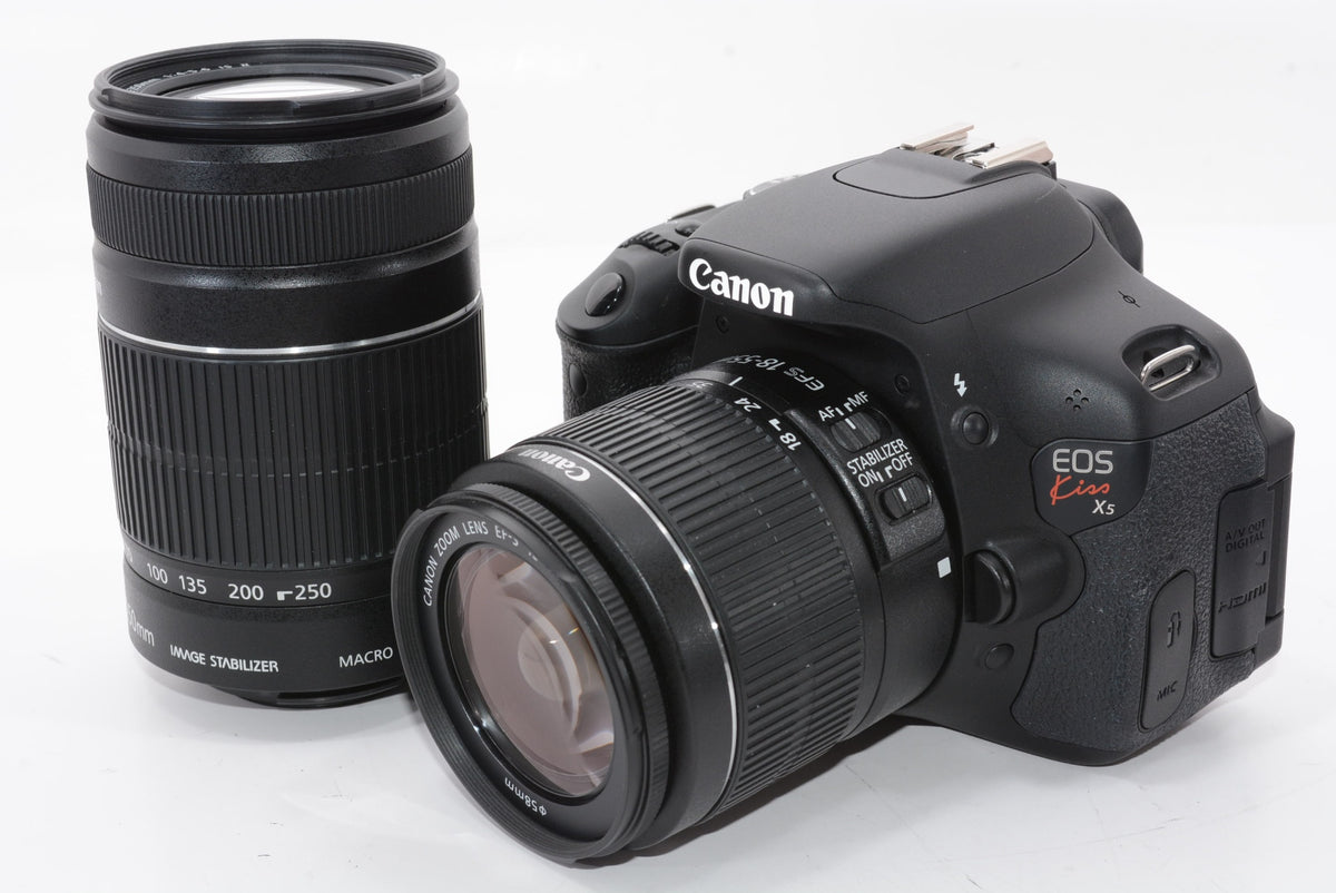 【外観特上級】Canon デジタル一眼レフカメラ EOS Kiss X5 ダブルズームキット EF-S18-55ｍｍ/EF-S55-250ｍｍ付属 KISSX5-WKIT