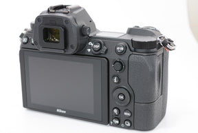 【外観特上級】Nikon ミラーレスカメラ 一眼 Z6 ボディ