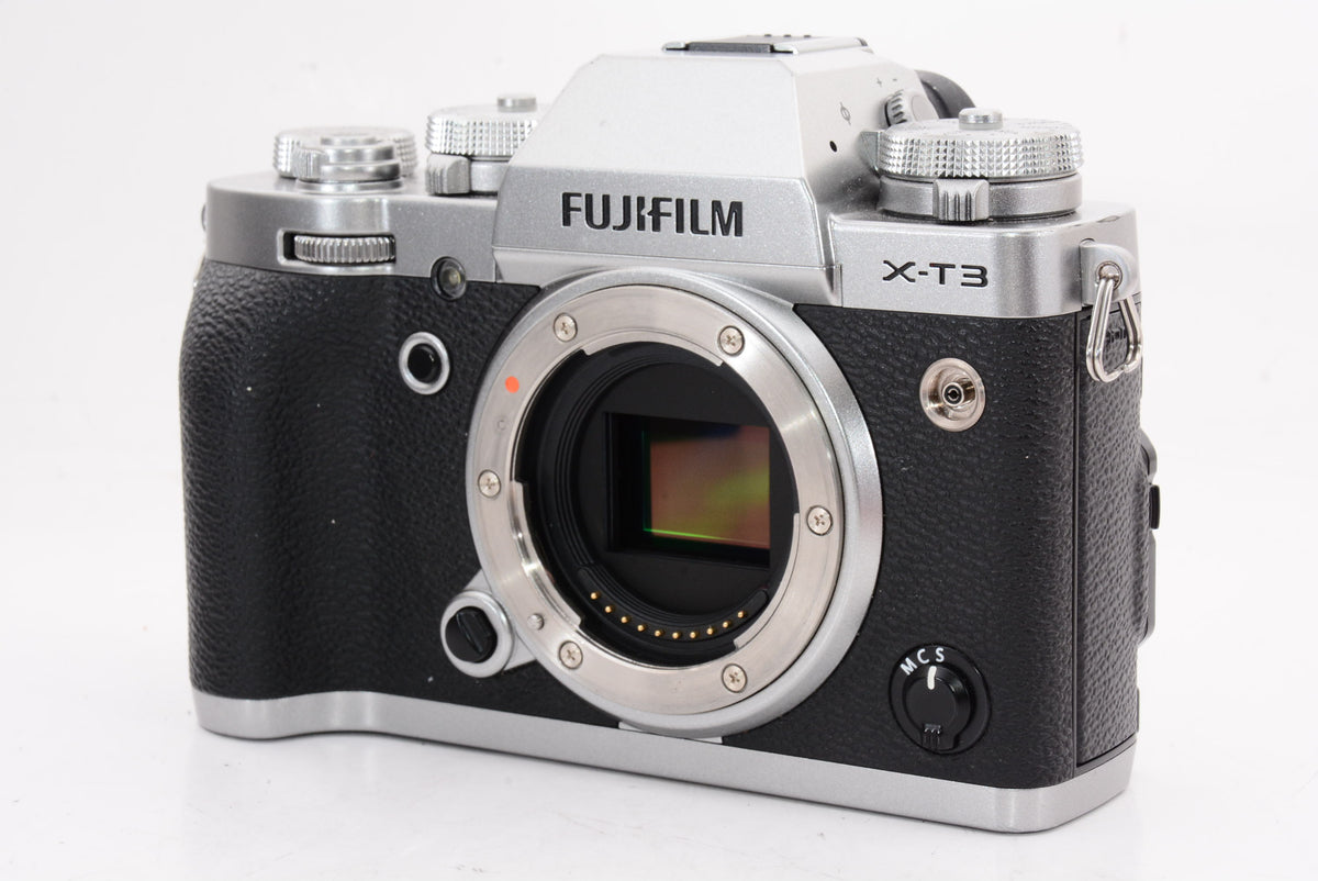 【外観特上級】FUJIFILM ミラーレス一眼カメラ X-T3ボディ シルバー X-T3-S