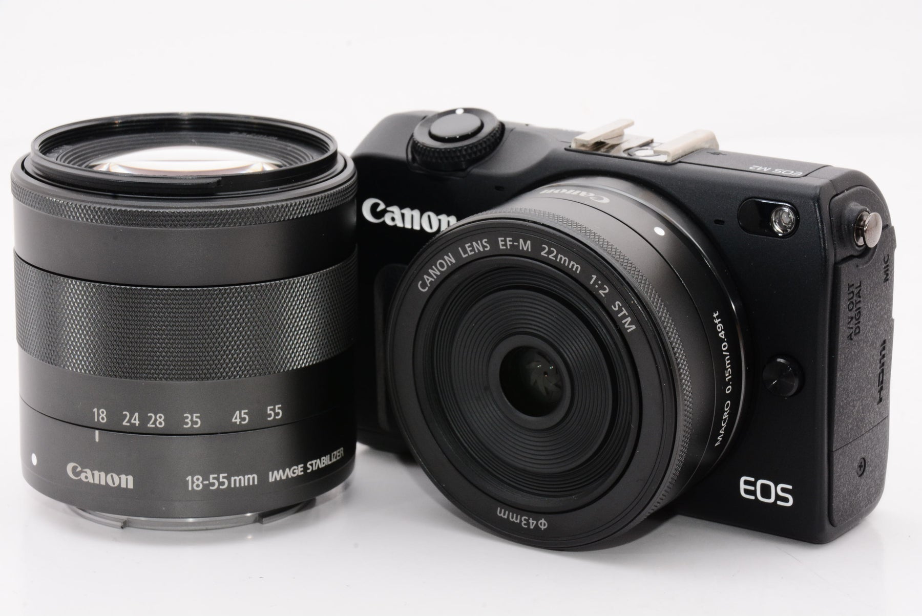 【外観特上級】Canon ミラーレス一眼カメラ EOS M2 ダブルレンズキット(ブラック) EF-M18-55mm F3.5-5.6 IS STM EF-M22mm F2 STM付属  EOSM2BK-WLK