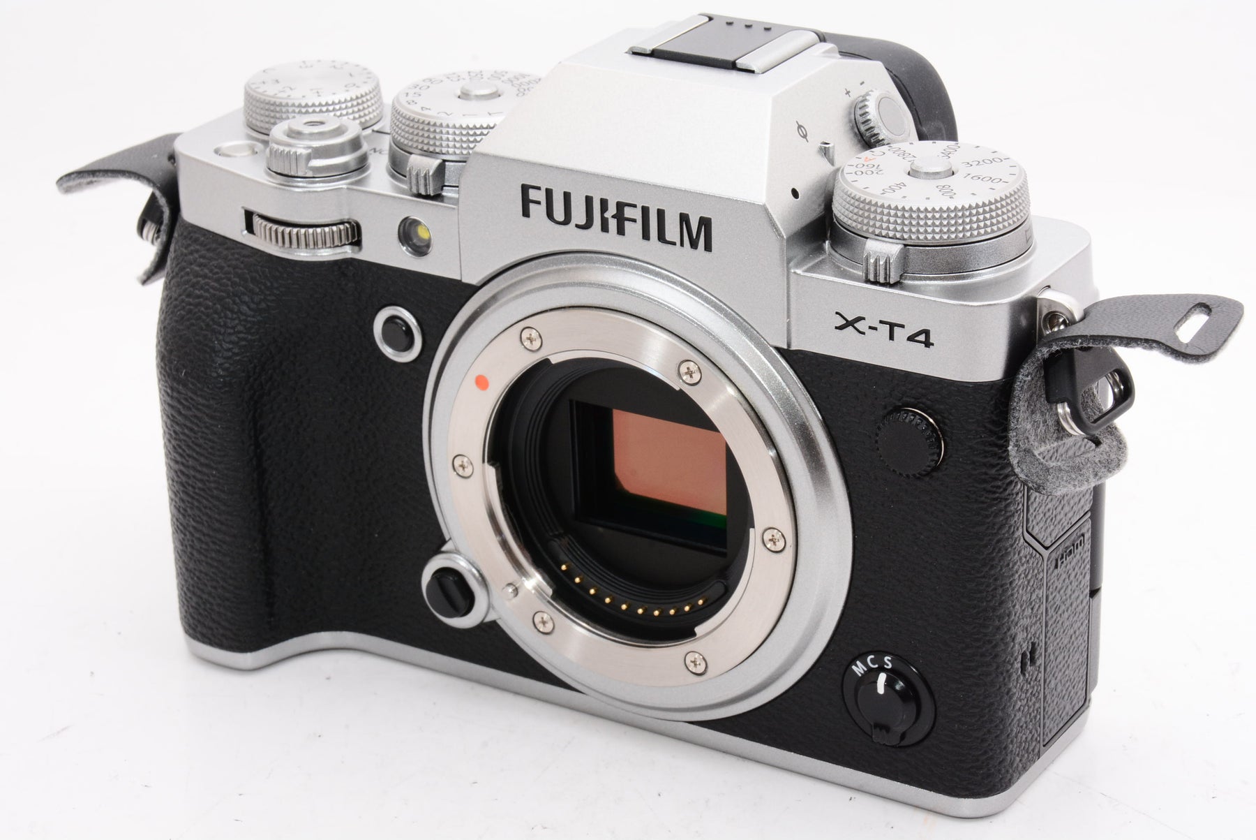 【外観特上級】FUJIFILM ミラーレス一眼カメラ X-T4ボディ シルバー X-T4-S