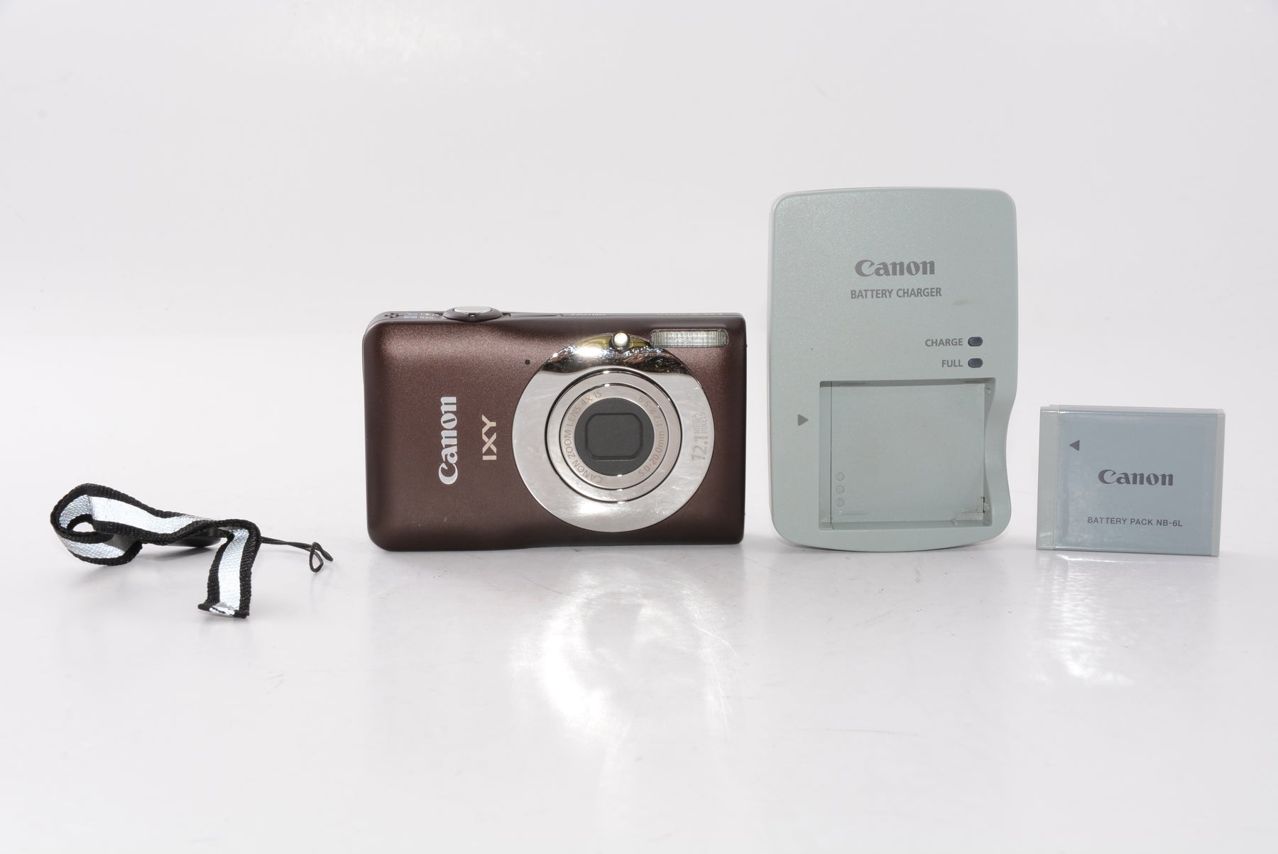 Canon　IXY 200F　デジタルカメラ　ブラウン