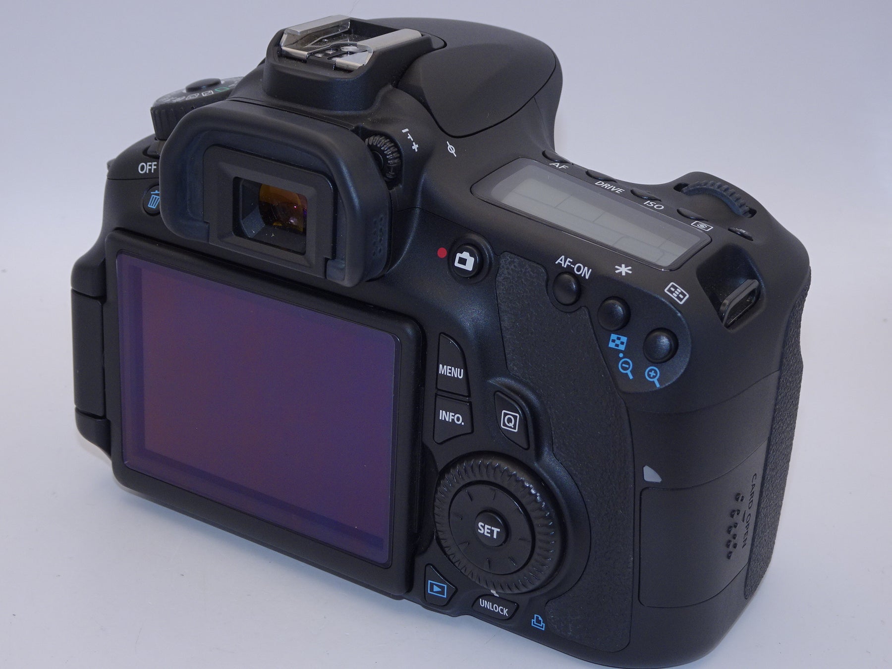 【外観特上級】Canon EOS 60D レンズキット EF-S18-135mm F3.5-5.6 IS