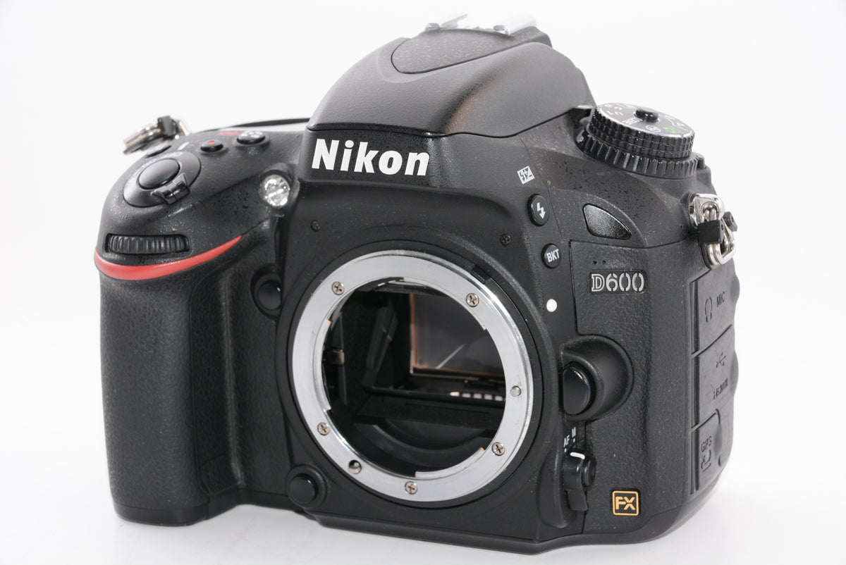 【外観特上級】Nikon デジタル一眼レフカメラ D600 ボディー D600