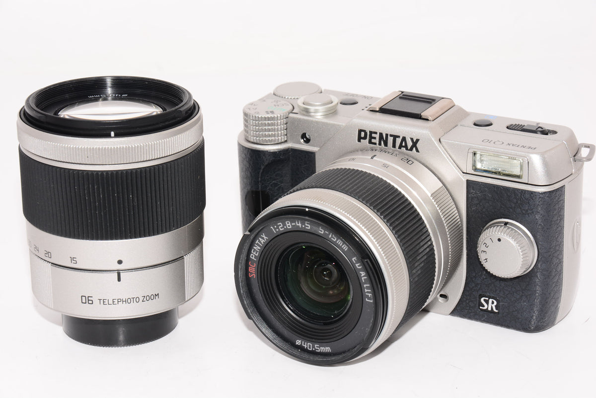 【外観特上級】PENTAX デジタルミラーレス一眼 Q10 ダブルズームキット [標準ズーム 02 STANDARD ZOOM ・望遠ズーム 06 TELEPHOTO ZOOM] シルバー Q10 WZOOMKIT SILVER 12174