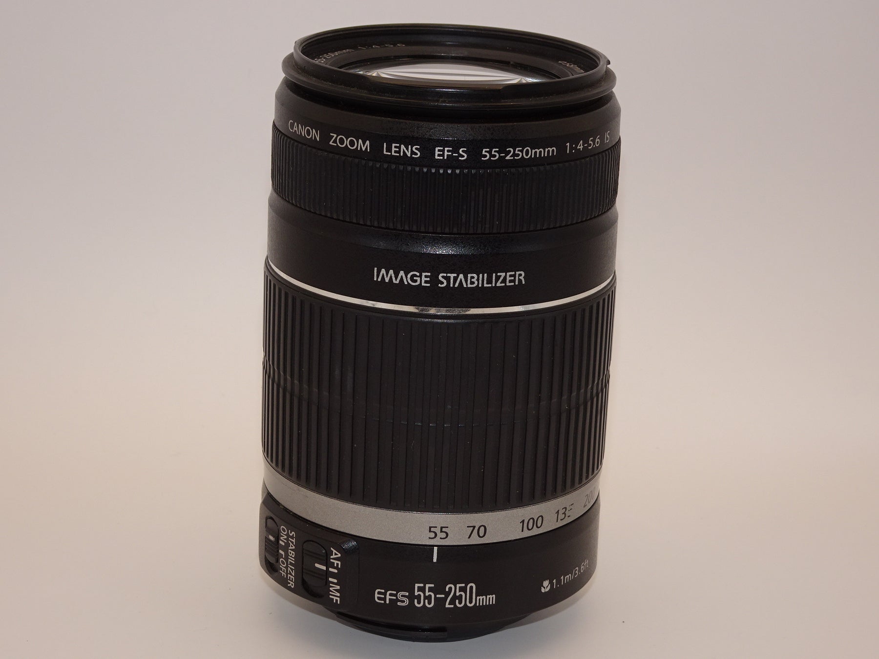 【外観特上級】Canon 望遠レンズ EF-S55-250mm F4-5.6 IS APS-C対応