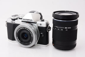 【オススメ】OLYMPUS ミラーレス一眼 OM-D E-M10 MarkII EZダブルズームキット シルバー