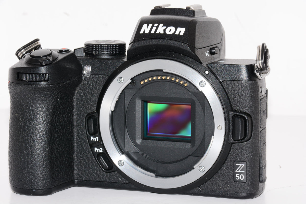 【外観特上級】Nikon ミラーレス一眼カメラ Z50 レンズキット NIKKOR Z DX 16-50mm f/3.5-6.3 VR付属 Z50LK16-50 ブラック