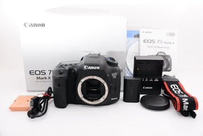 【外観特上級】Canon デジタル一眼レフカメラ EOS 7D Mark IIボディ EOS7DMK2