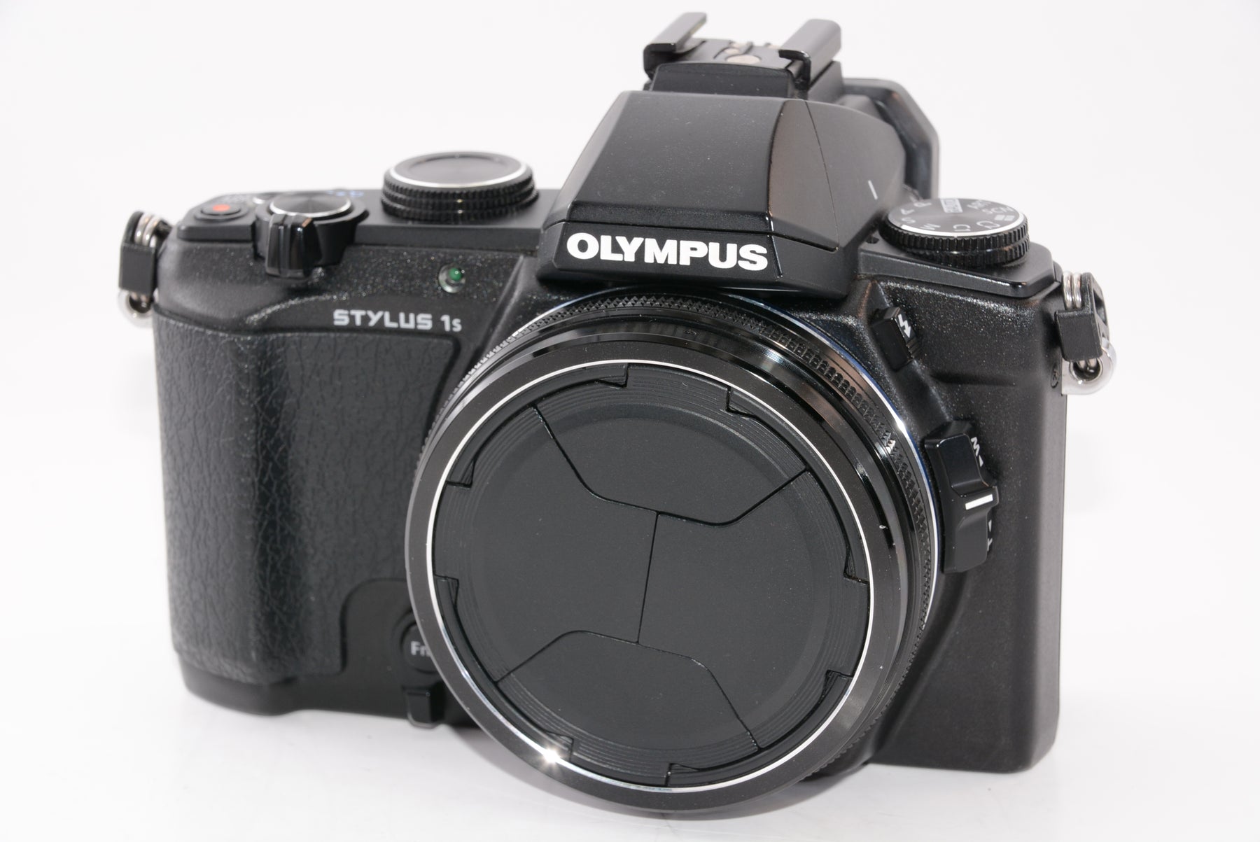 デジタルカメラ　OLYMPUS stylus 1s