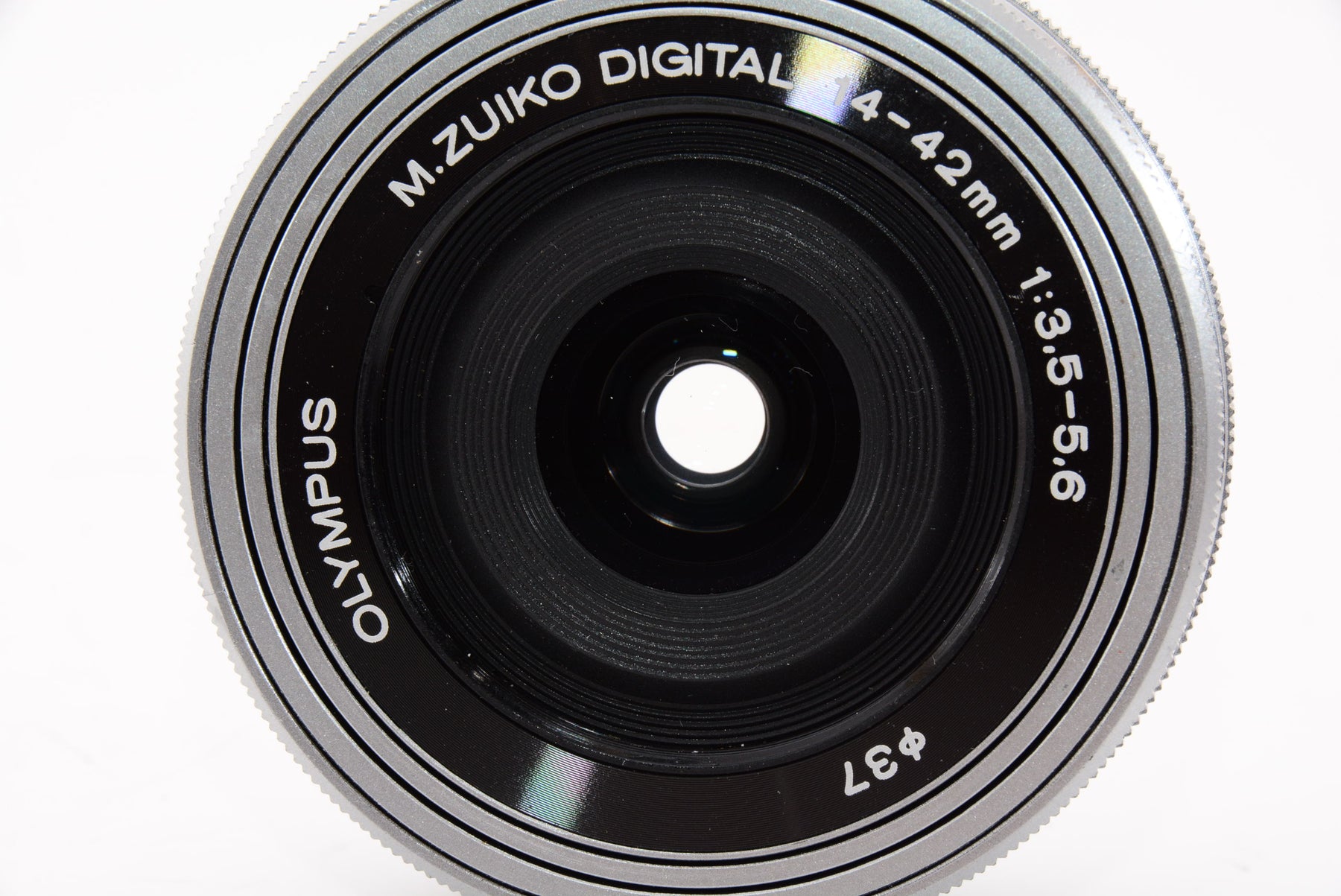 【オススメ】OLYMPUS 電動式パンケーキズームレンズ M.ZUIKO DIGITAL ED 14-42mm F3.5-5.6 EZ SLV