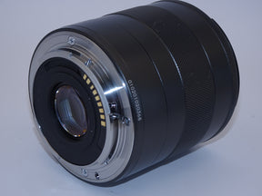 【外観特上級】Canon 標準ズームレンズ EF-M18-55mm F3.5-5.6IS STM