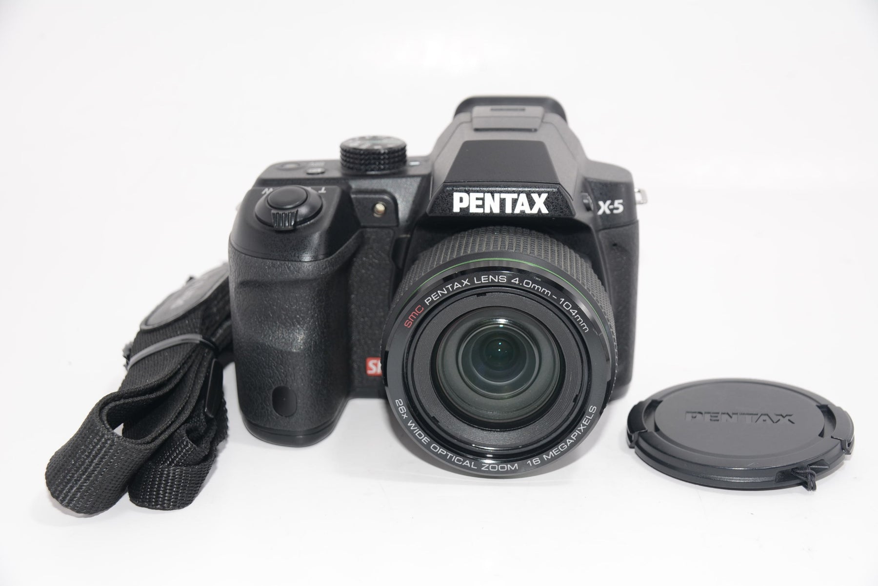 【外観特上級】PENTAX X-5 クラシックブラック 1,600万画素 超広角-超望遠ズームレンズ 単3型電池仕様 デュアル手ぶれ補正 高速連写 X-5 CLASSIC BLACK 12764