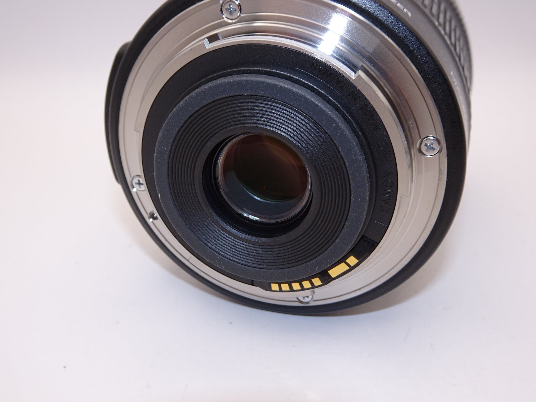 【外観並級】Canon 標準ズームレンズ EF-S18-135mm F3.5-5.6 IS STM