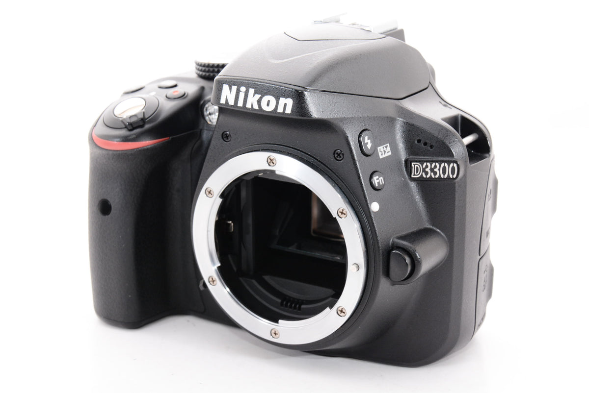 【外観特上級】Nikon デジタル一眼レフカメラ D3300 18-55 VR IIレンズキット ブラック D3300LKBK