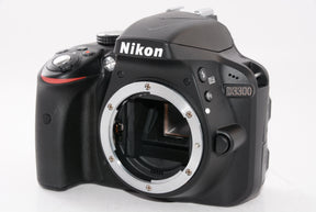 【外観特上級】Nikon デジタル一眼レフカメラ D3300 18-55 VR IIレンズキット ブラック D3300LKBK