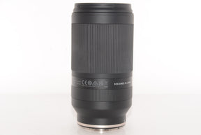 【外観特上級】70-300mm F/4.5-6.3 Di III RXD (A047) ソニーEマウント