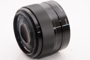 【外観特上級】ソニー SONY 単焦点レンズ E 35mm F1.8 OSS ソニー Eマウント用 APS-C専用 SEL35F18