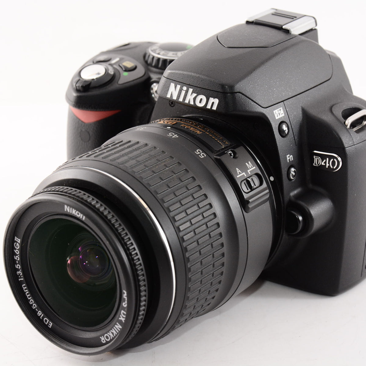 外観特上級】Nikon デジタル一眼レフカメラ D40 レンズキット ブラック 