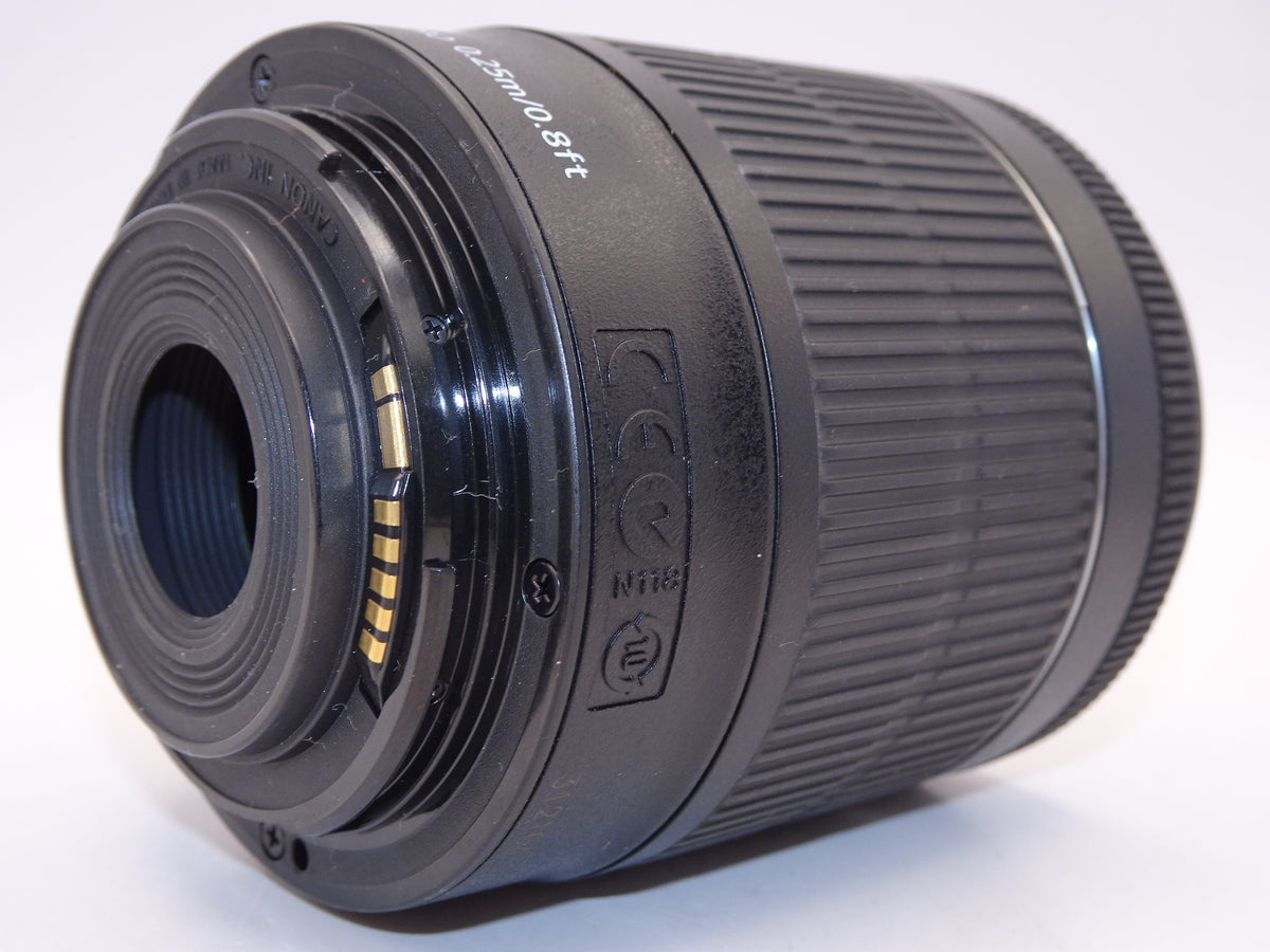 【外観特上級】Canon 標準ズームレンズ EF-S18-55mm F3.5-5.6 IS STM