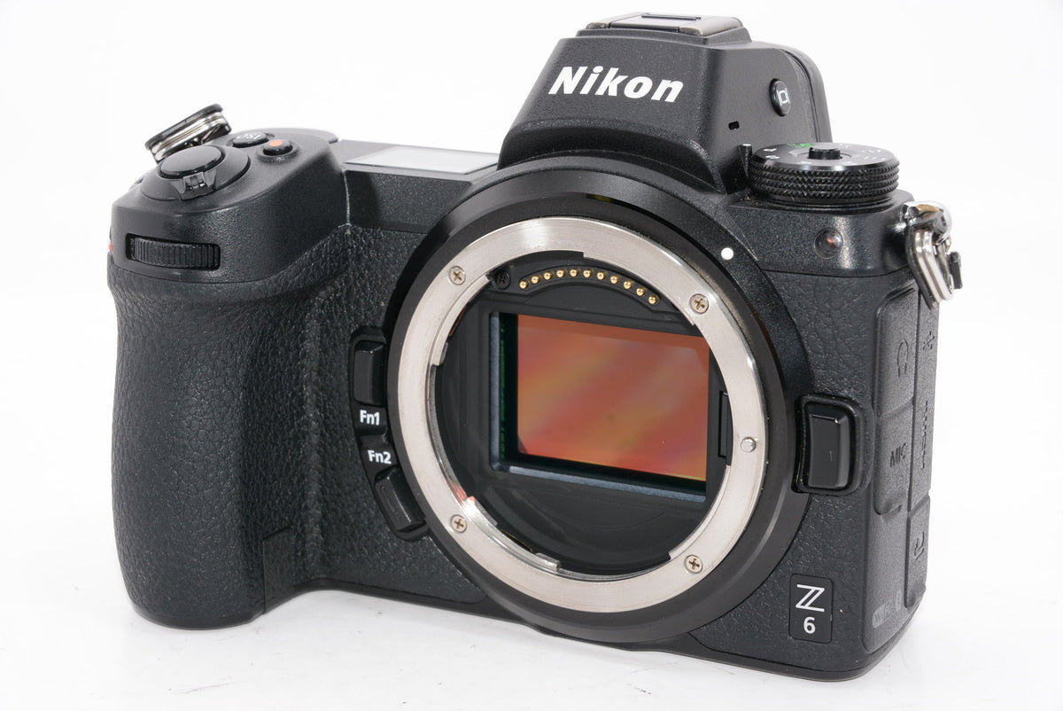 【外観特上級】Nikon ミラーレスカメラ 一眼 Z6 ボディ