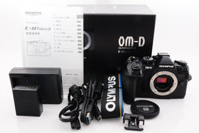 【外観特上級】OLYMPUS ミラーレス一眼カメラ OM-D E-M1 MarkII ボディー