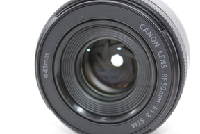 【ほぼ新品】Canon RF50mm F1.8 STM (4514C002)。