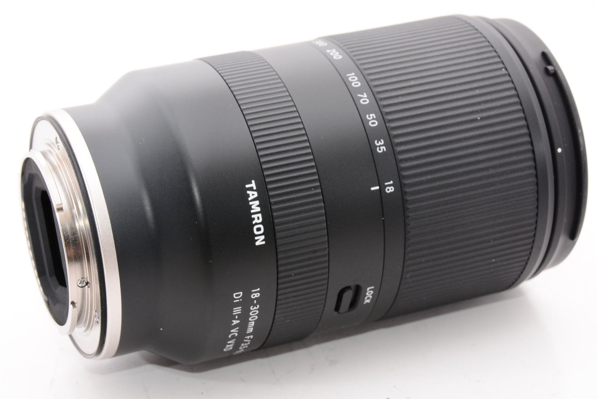 【外観特上級】タムロン TAMRON 18-300mmF3.5-6.3Di?-A VC VXD ソニーEマウント用【B061S】