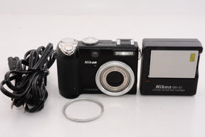 【外観特上級】Nikon デジタルカメラ COOLPIX(クールピクス) P5000 ブラック 1000万画素