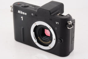 【外観特上級】Nikon ミラーレス一眼カメラ Nikon 1 (ニコンワン) V1 (ブイワン) ダブルズームキット ブラック N1 V1WZ BK