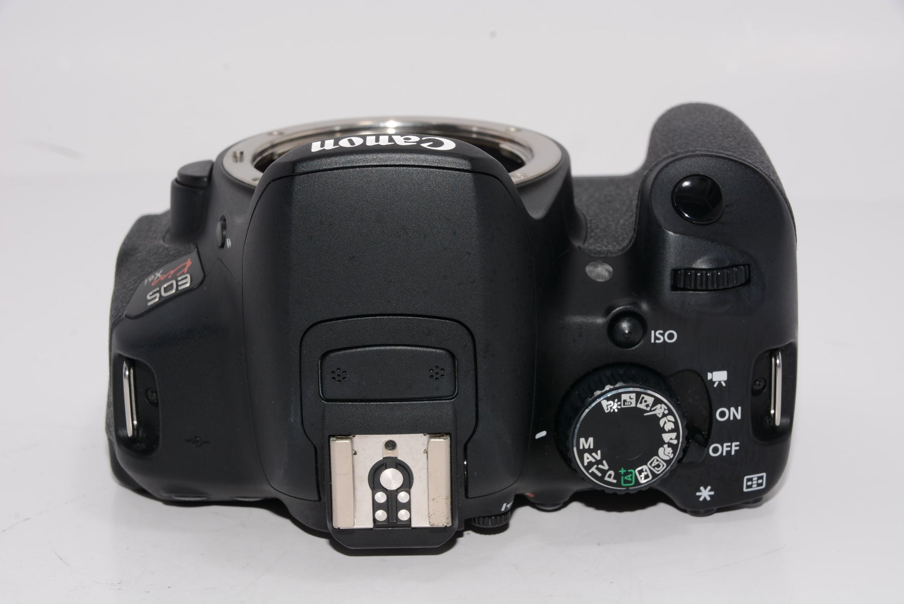 外観特上級】Canon デジタル一眼レフカメラ EOS Kiss X6i ボディ KISSX6i-BODY
