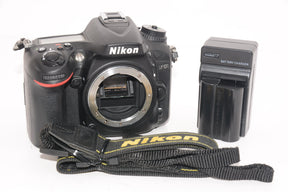 【外観並級】Nikon デジタル一眼レフカメラ D7100 ボディー D7100