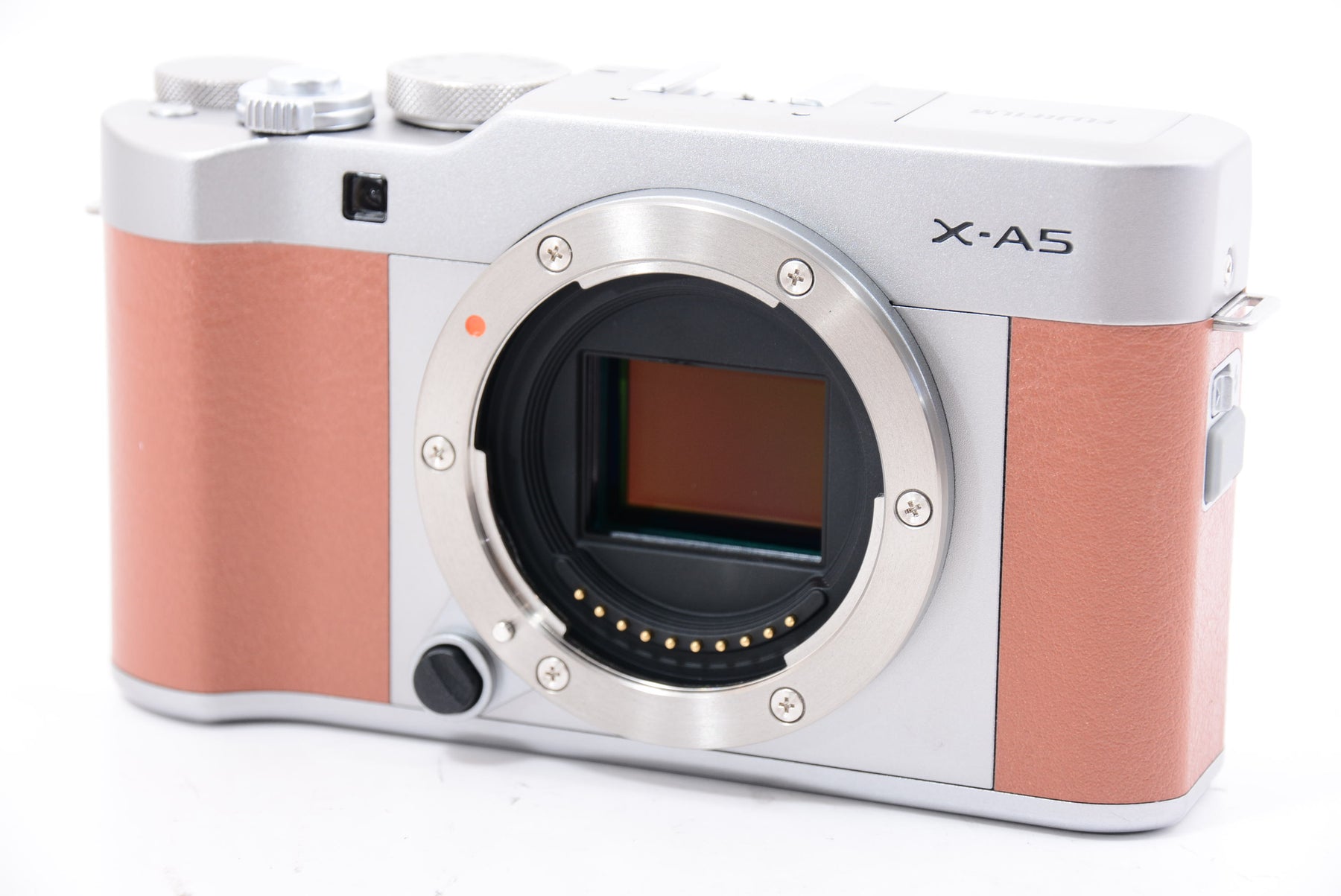 【新品未使用未開封】フジフイルム小型一眼カメラ X-A5LK-BW ブラウン