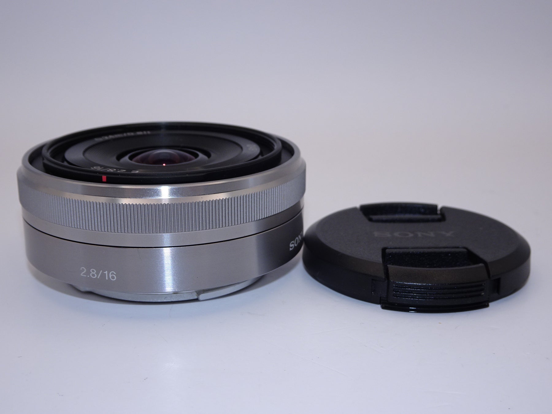 35mm判換算焦点距離15mmSONY単焦点レンズ(SEL16F28)コンバーター×2セット