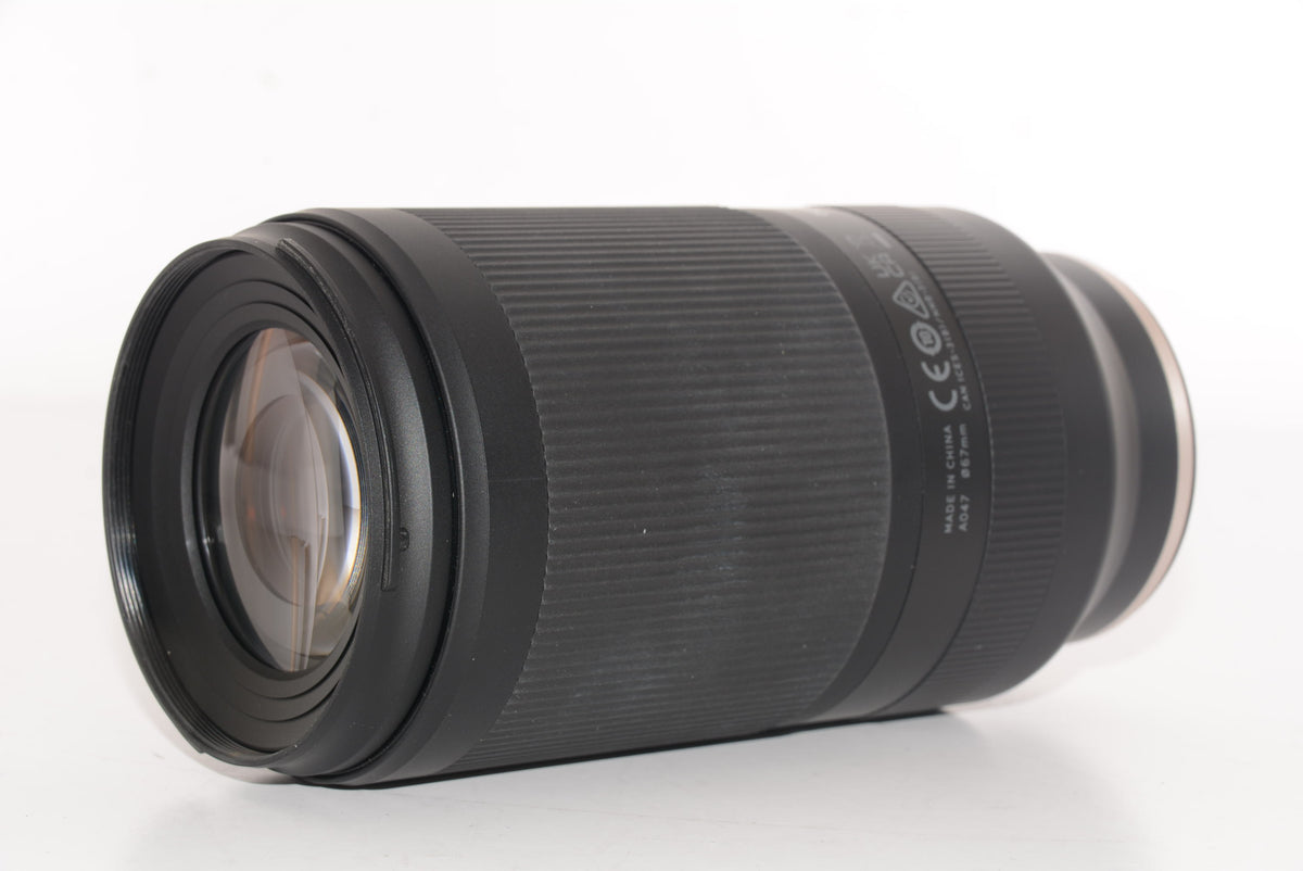 【外観特上級】70-300mm F/4.5-6.3 Di III RXD (A047) ソニーEマウント