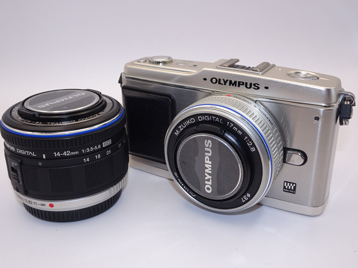 【外観特上級】OLYMPUS ミラーレス一眼 E-P1 ツインレンズキット シルバー E-P1 TKIT-SLV