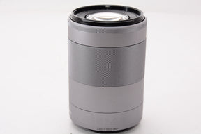 【外観特上級】Canon 望遠ズームレンズ EF-M55-200mm F4.5-6.3 IS STM(シルバー) ミラーレス専用 EF-M55-200ISSTMSL