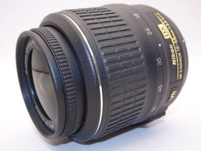 【外観特上級】Nikon 標準ズームレンズ AF-S DX NIKKOR 18-55mm f/3.5-5.6G VR