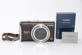 【オススメ】Canon デジタルカメラ PowerShot (パワーショット) SX200 IS ブラック PSSX200IS(BK)