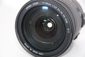 【外観特上級】SIGMA 標準ズームレンズ 17-50mm F2.8 EX DC OS HSM キヤノン用 APS-C専用 583545