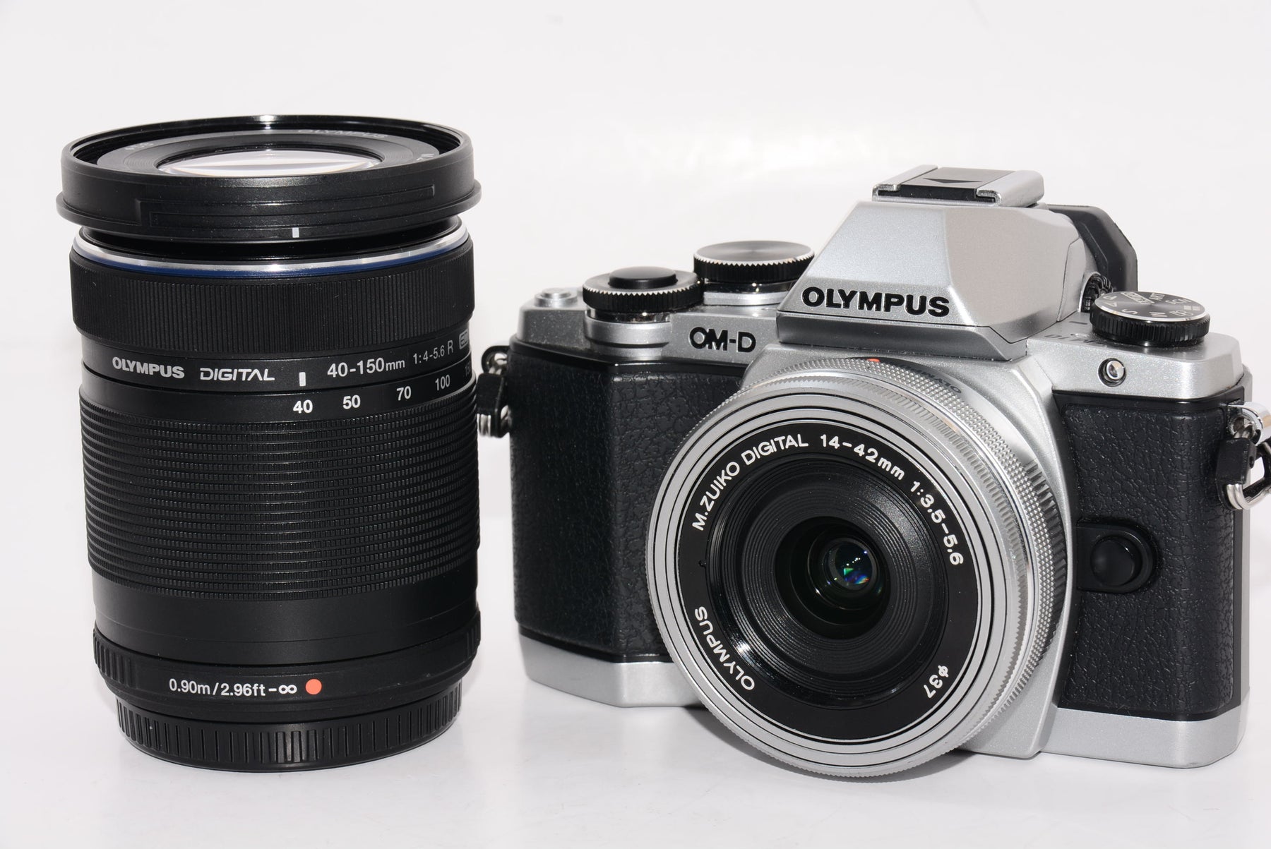 OLYMPUS OM-D E-M10 ダブルズームキット ブラック ミラーレス一眼 OM-D