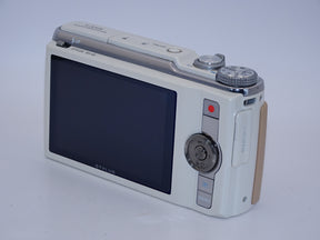 【外観特上級】OLYMPUS デジタルカメラ STYLUS SH-60 シルバー