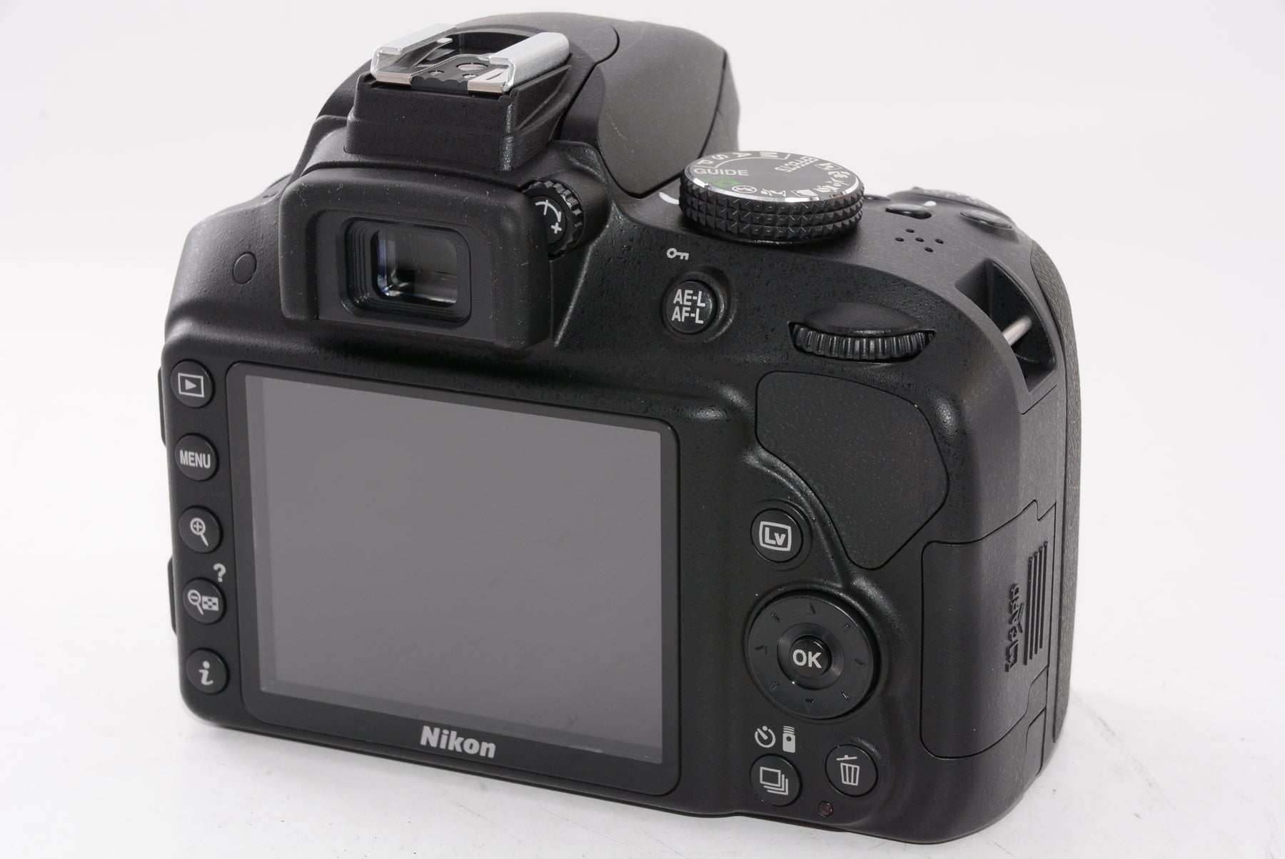 外観特上級】Nikon デジタル一眼レフカメラ D3300 18-55 VR IIレンズキット ブラック