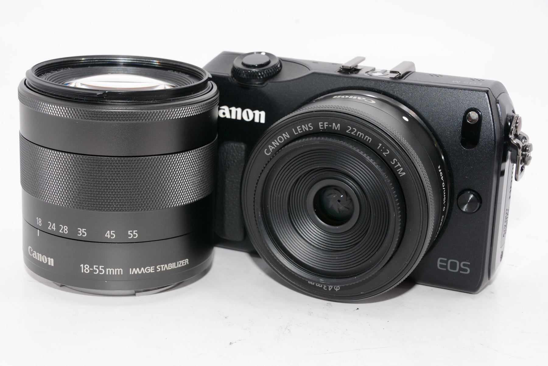 【外観特上級】Canon ミラーレス一眼カメラ EOS M3 ダブルレンズキット(ブラック) EF-M18-55mm F3.5-5.6 IS STM EF-M22mm F2 STM 付属 EOSM3BK-WLK