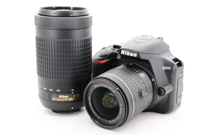 【外観特上級】Nikon デジタル一眼レフカメラ D3500 ダブルズームキット D3500WZ