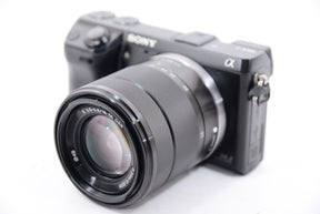 【外観特上級】ソニー SONY ミラーレス一眼 α NEX-7 ズームレンズキット E18-55mm F3.5-5.6 OSS付属 専用ブラックモデル NEX-7K