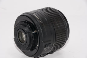 【外観特上級】Nikon 標準ズームレンズ AF-S DX NIKKOR 18-55mm f/3.5-5.6G VR II ニコンDXフォーマット専用