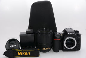 【外観特上級】Nikon デジタル一眼レフカメラ D7500 18-140VR レンズキット D7500LK18-140