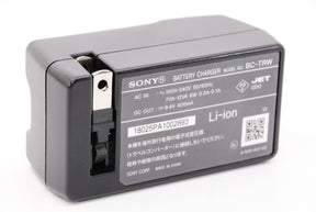 【外観特上級】ソニー SONY アクセサリーキット ACC-TRW C2 (NP-FW50 + BC-TRWのセット)